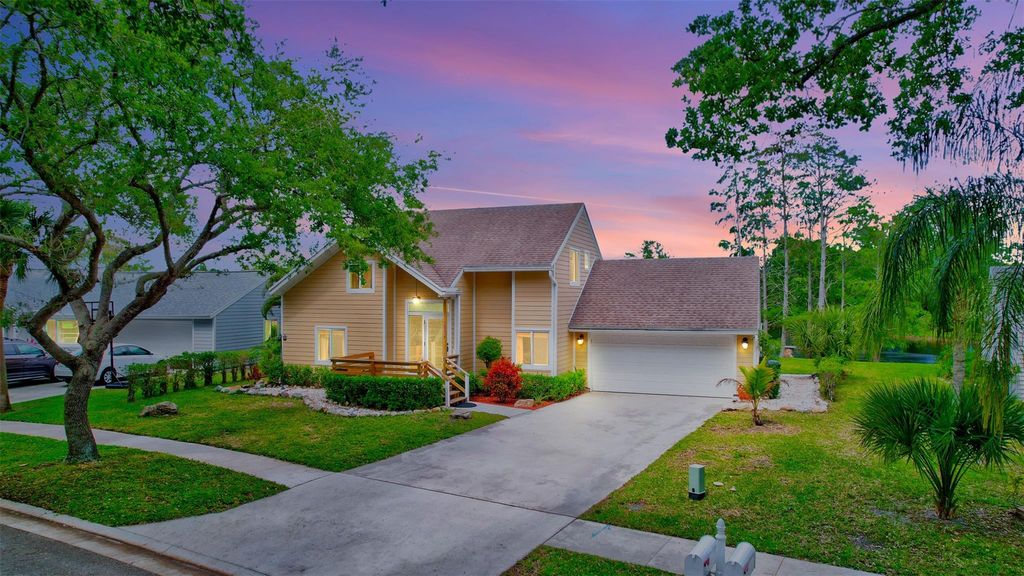 Photo of 18278 Jupiter Landings Drive, Jupiter, FL 33458 (MLS # F10430828)