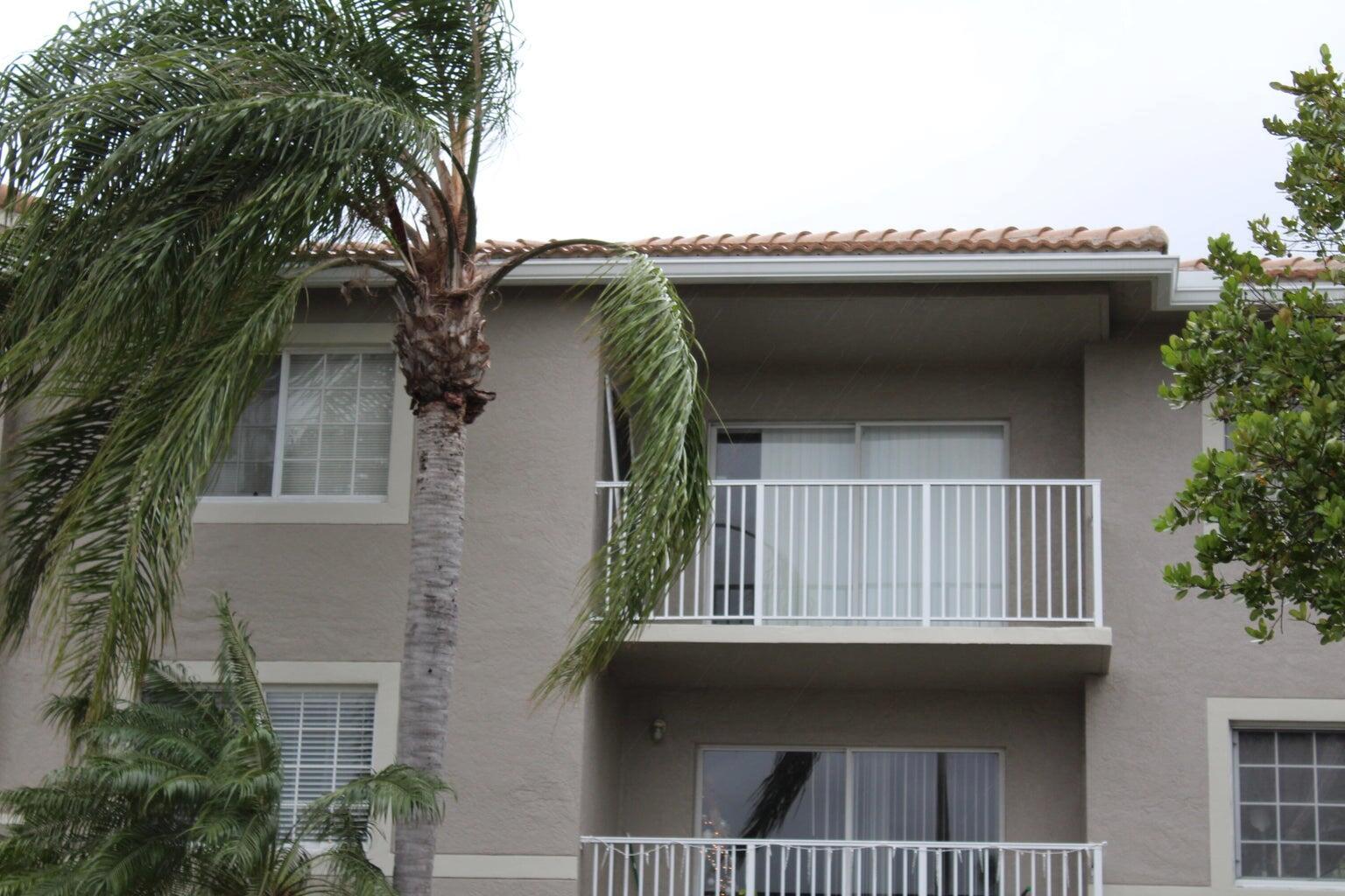 Evergreen Lakes Condo - Residential Lease