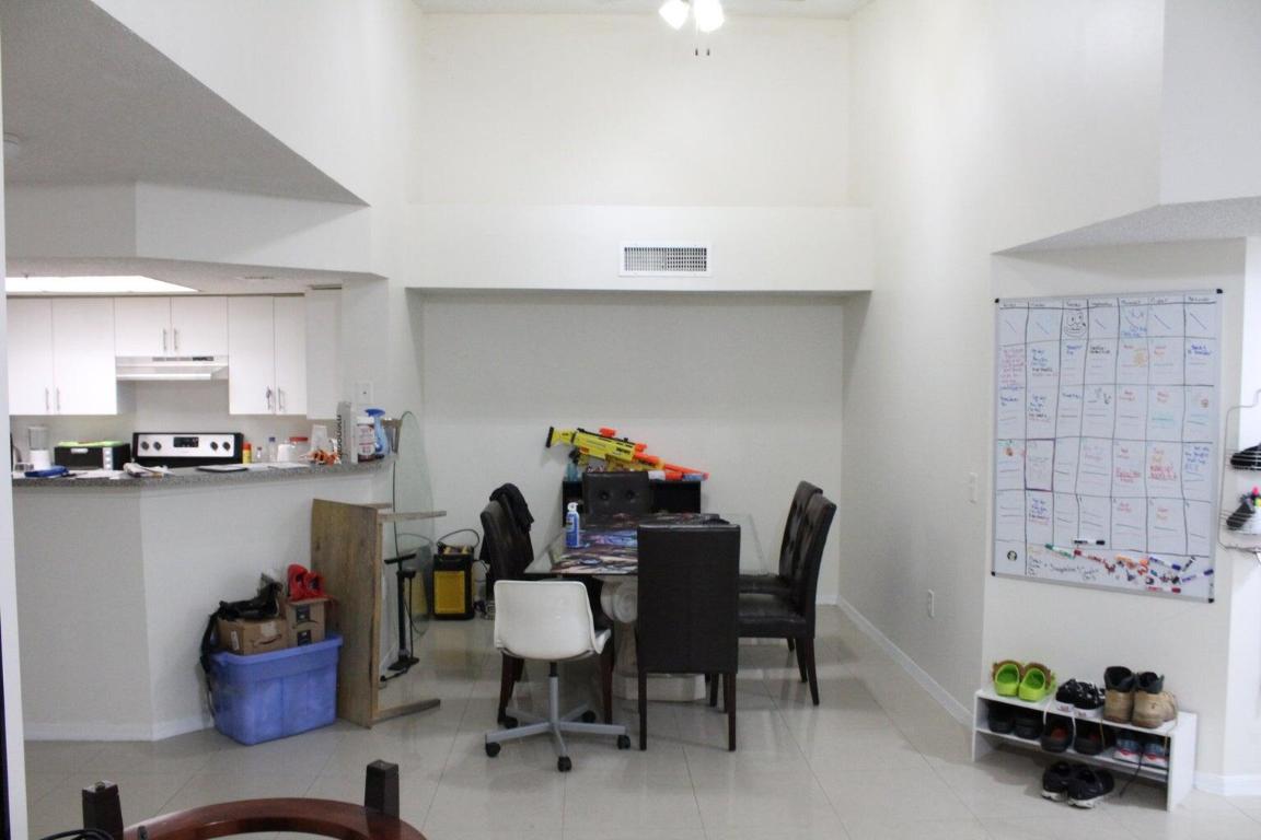 Evergreen Lakes Condo - Residential Lease