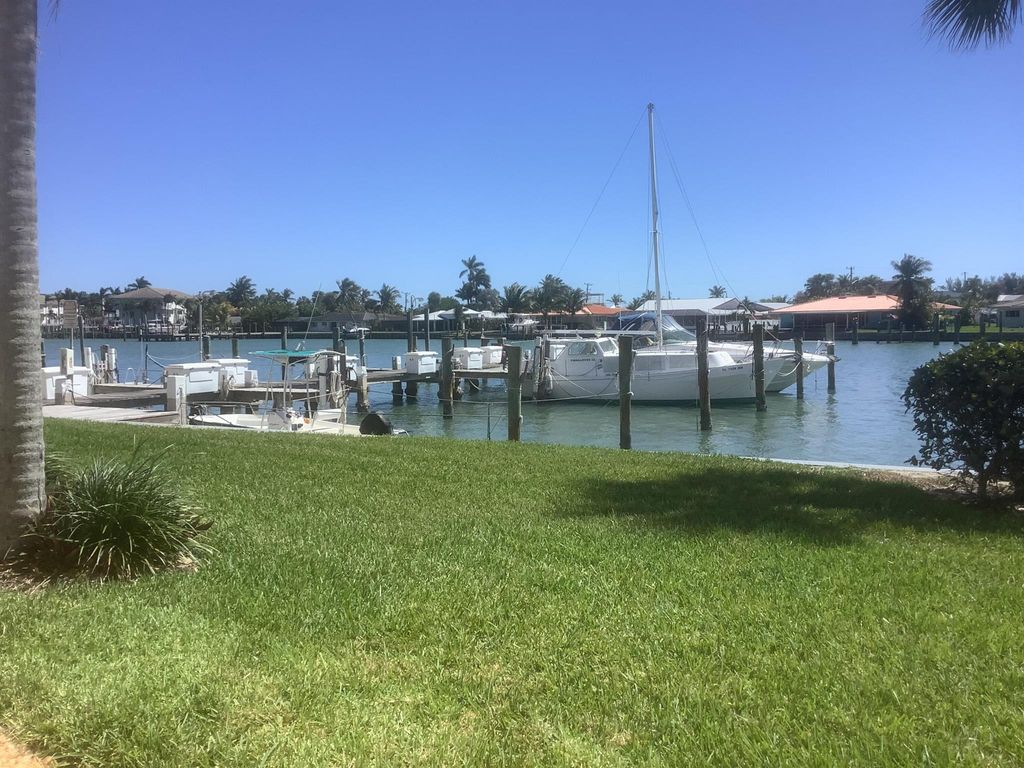 listing image 0