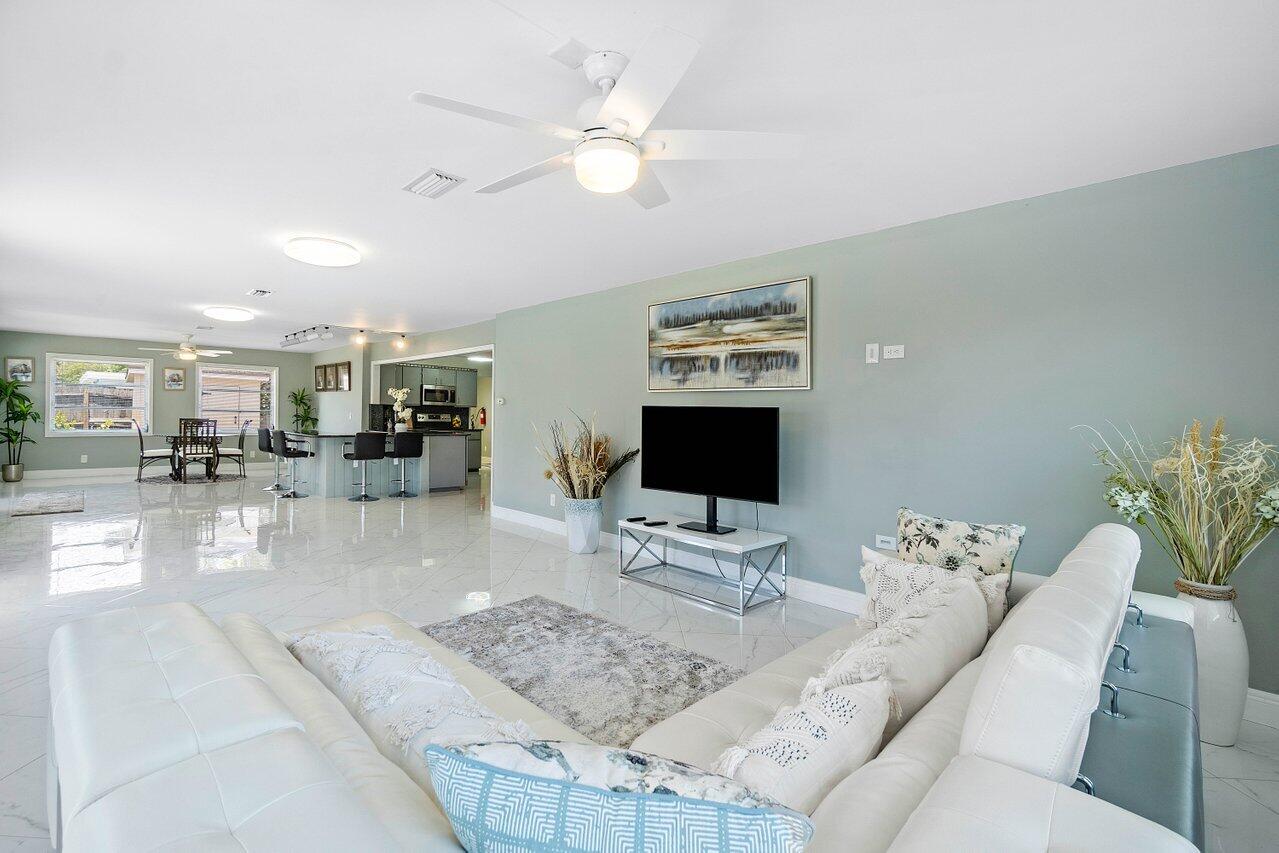 LAKE CLARKE TERRACE IN - Residential Lease