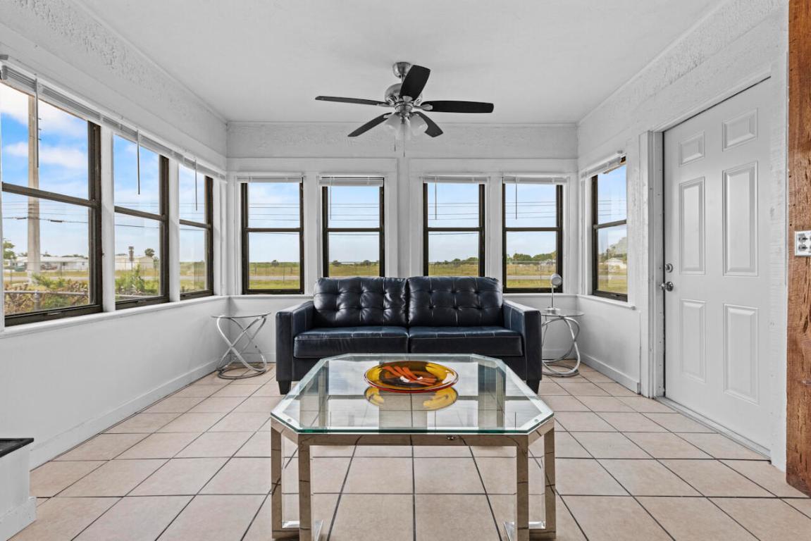 METES AND BOUNDS - Residential Income