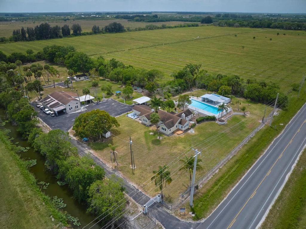 Photo of 14601 Orange Avenue, Fort Pierce, FL 34945 (MLS # R11157042)