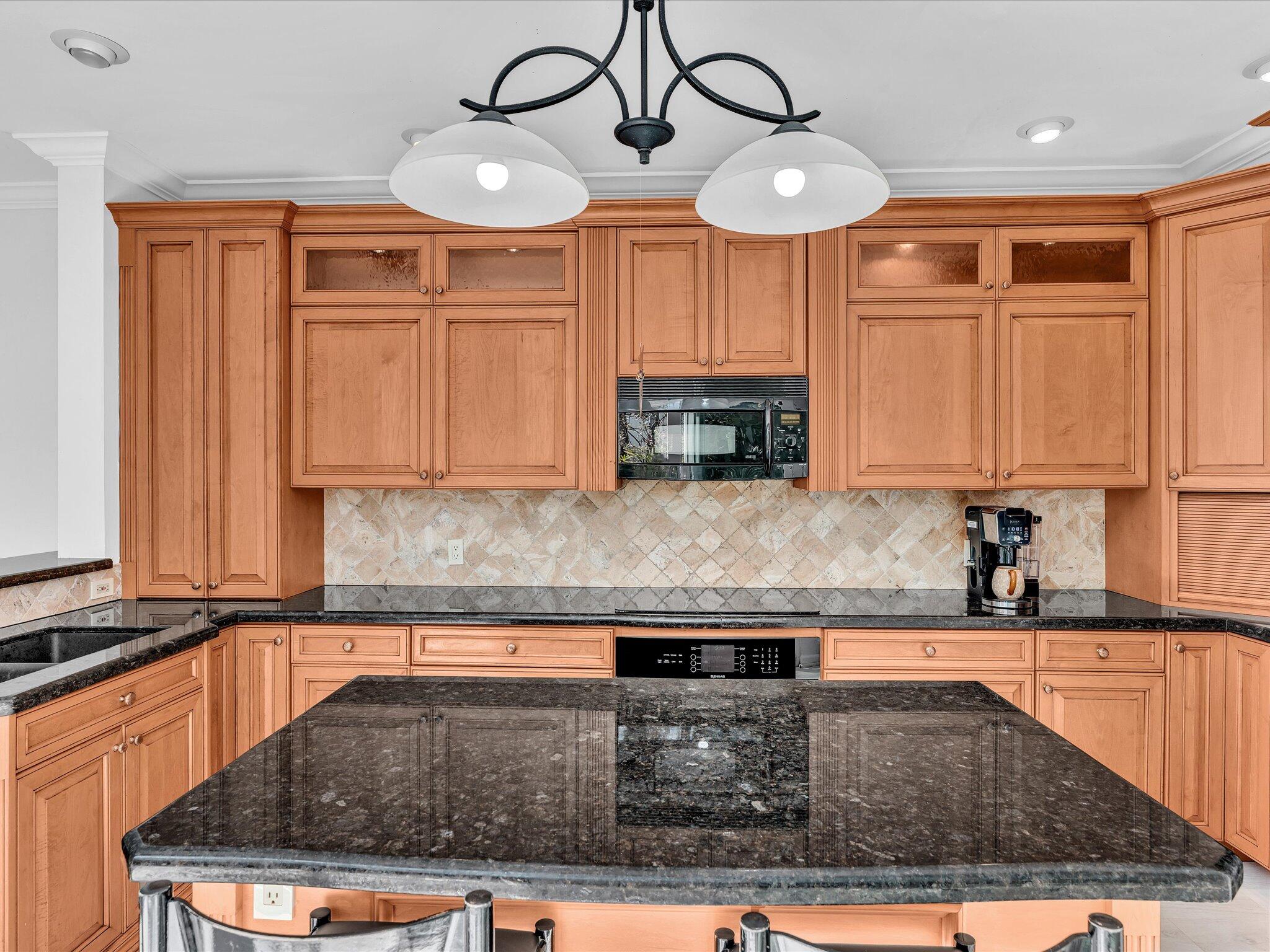 MYKONOS COURT - Residential