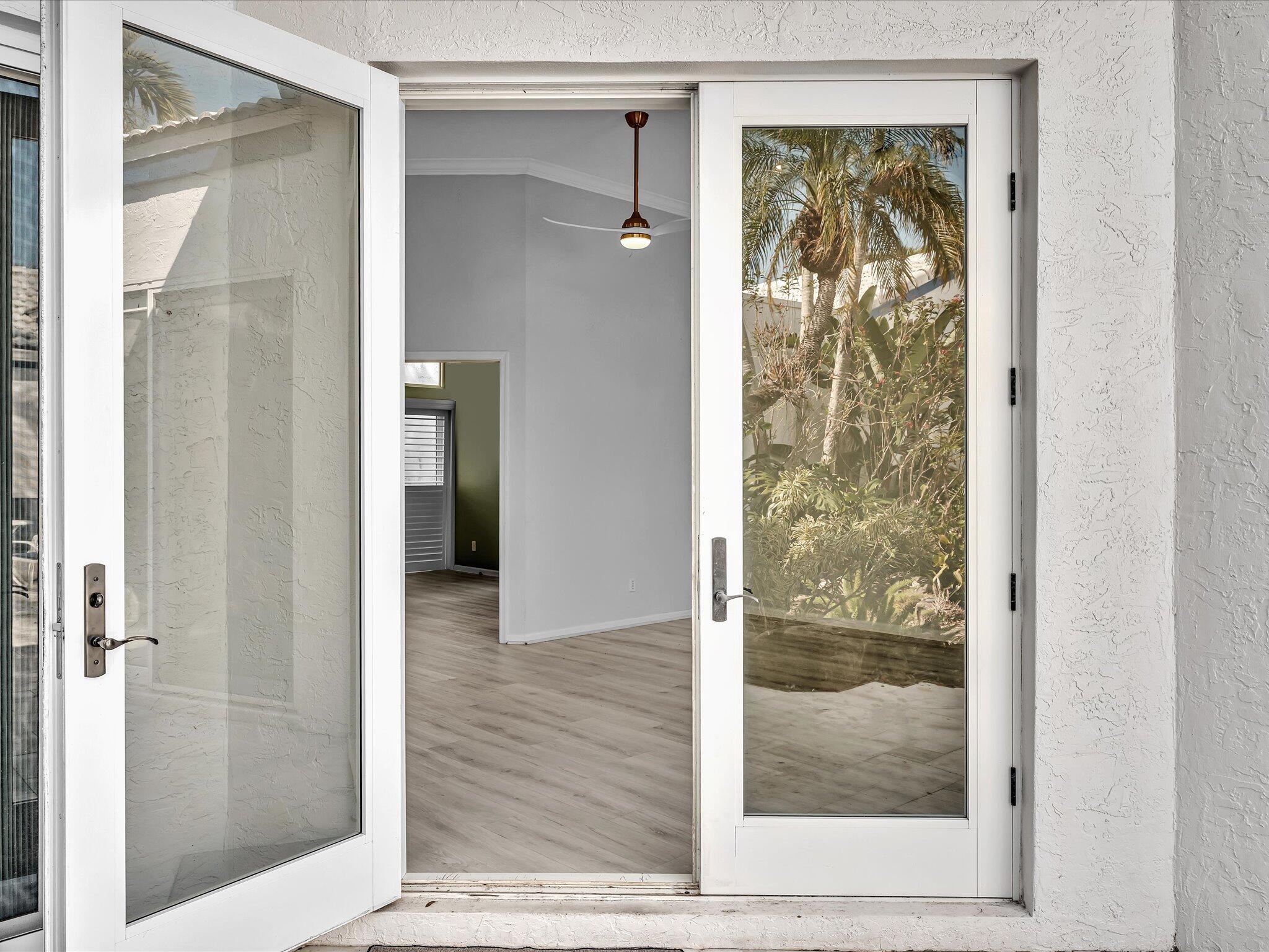 MYKONOS COURT - Residential