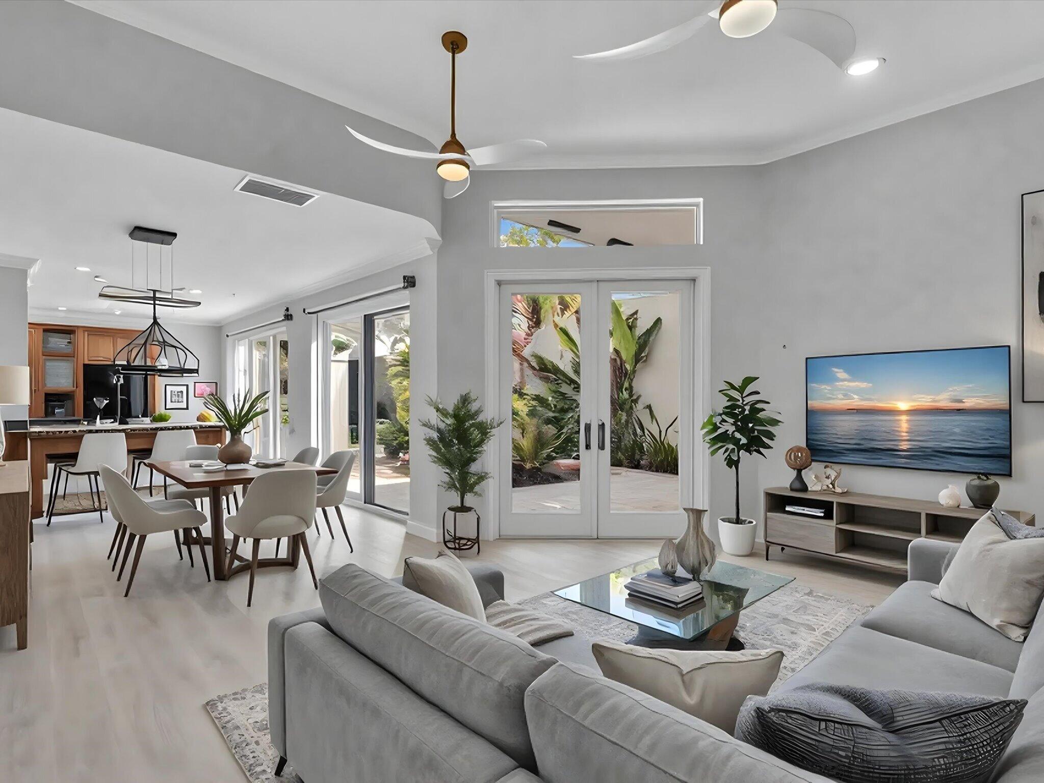 MYKONOS COURT - Residential