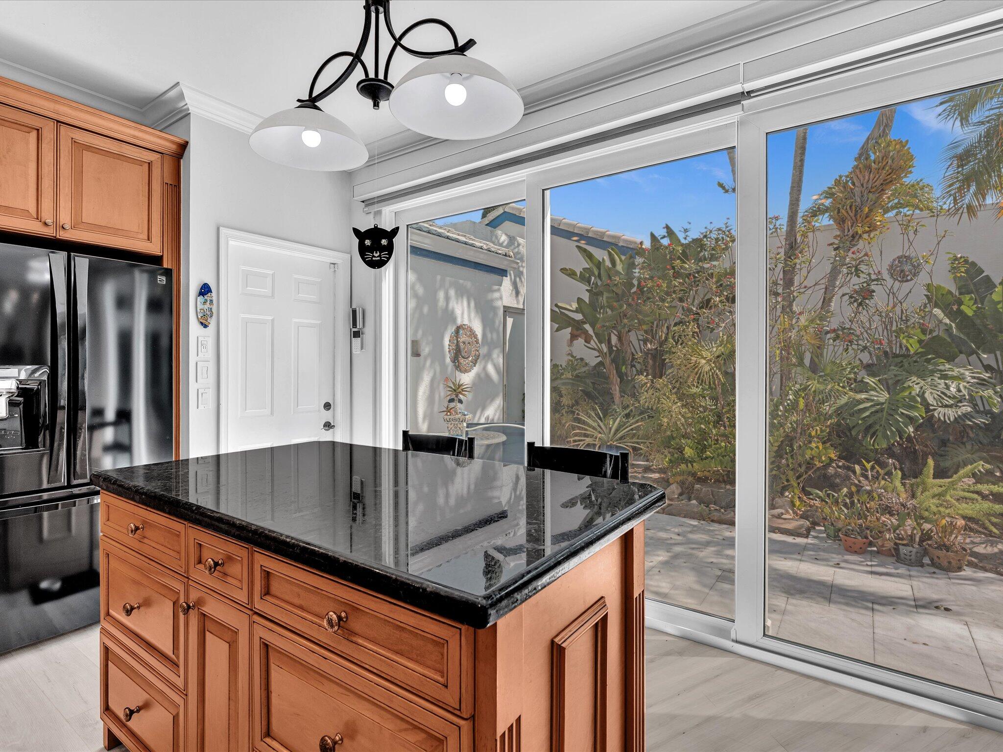 MYKONOS COURT - Residential