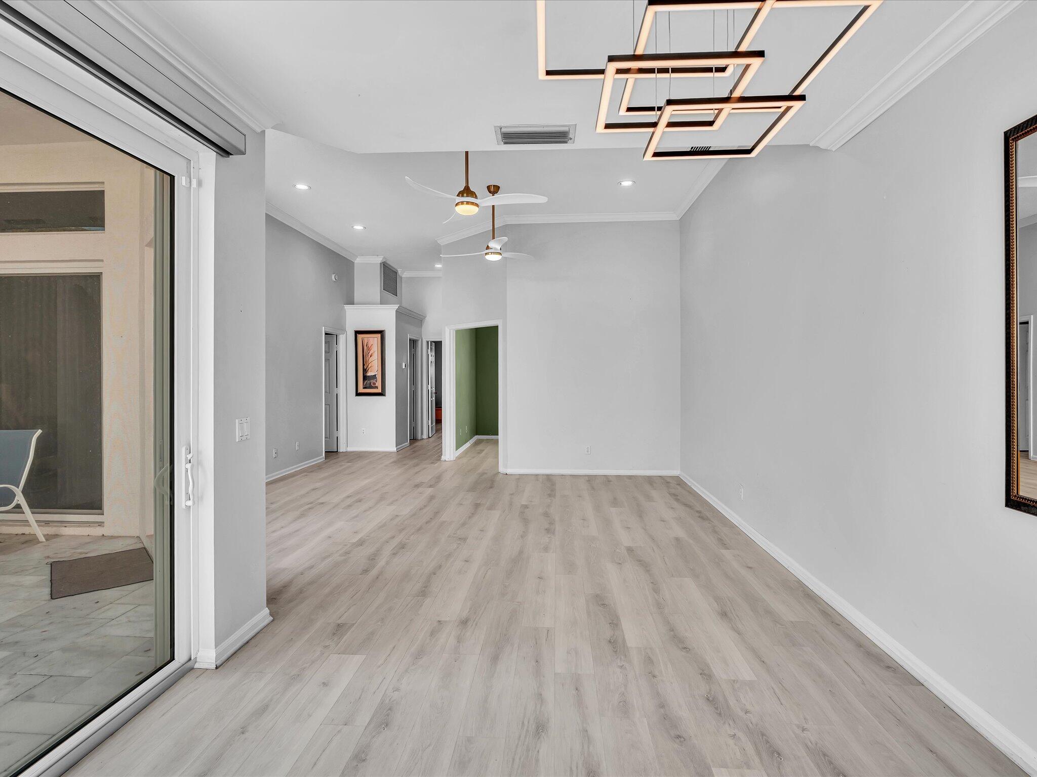 MYKONOS COURT - Residential