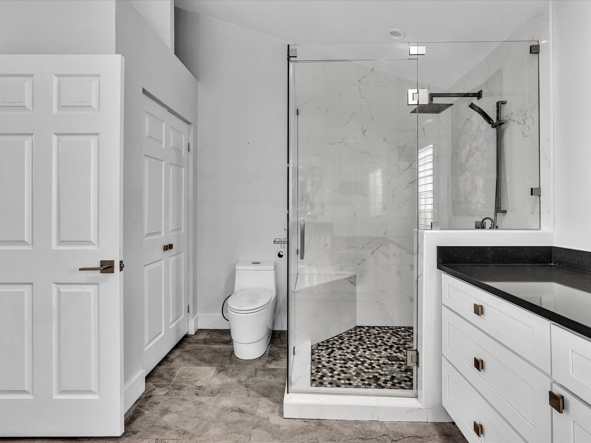 MYKONOS COURT - Residential