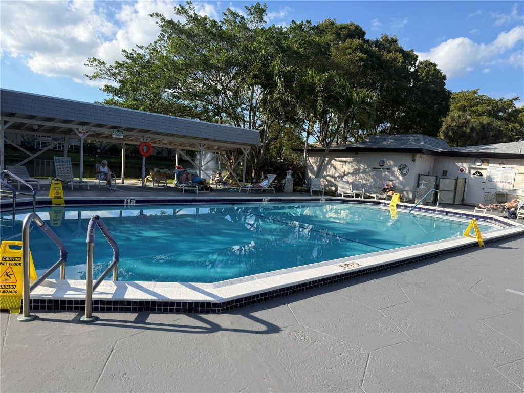 Hawaiian Gardens - Residential