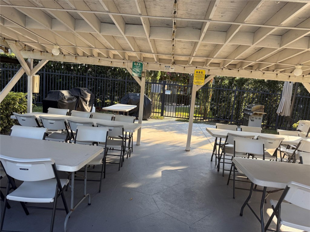 Hawaiian Gardens - Residential