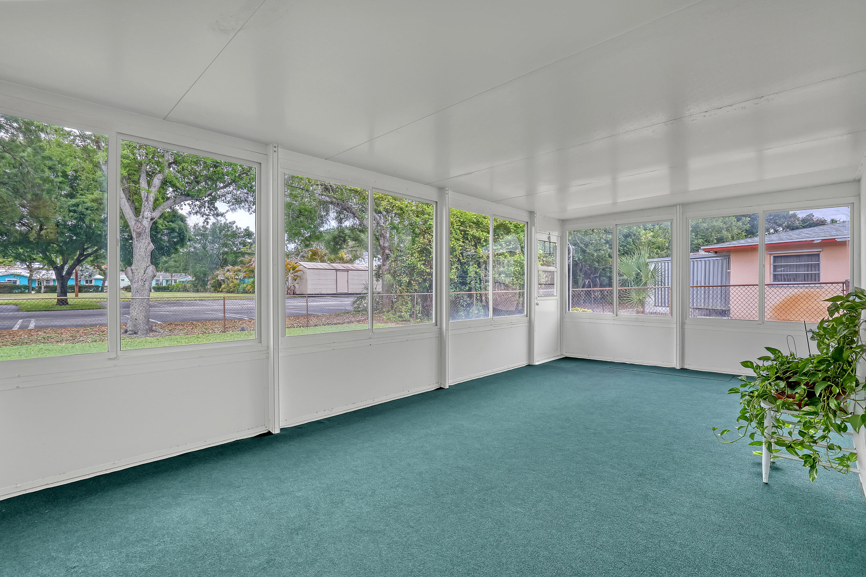 RIDGEWOOD HOMES - Residential