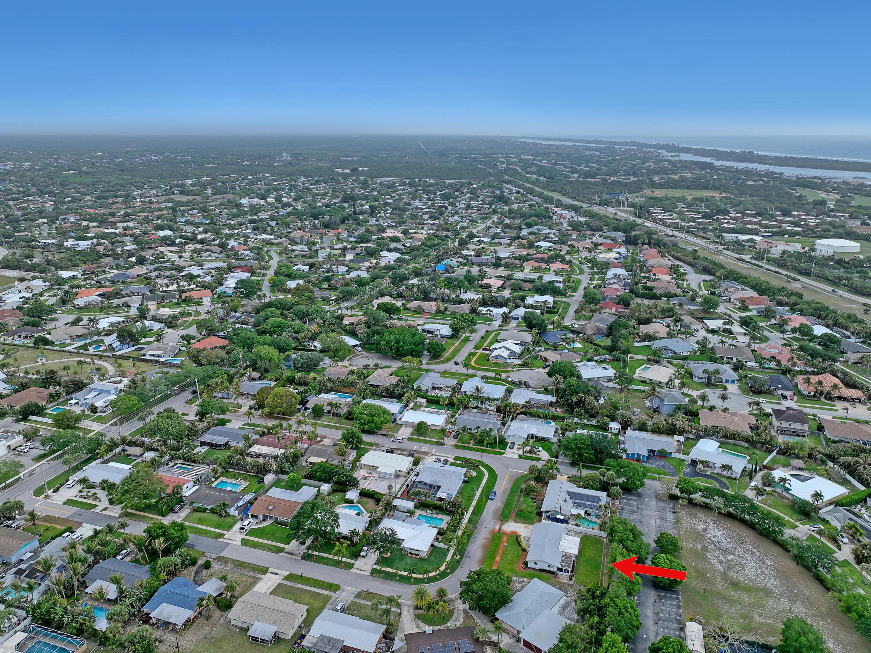 RIDGEWOOD HOMES - Residential