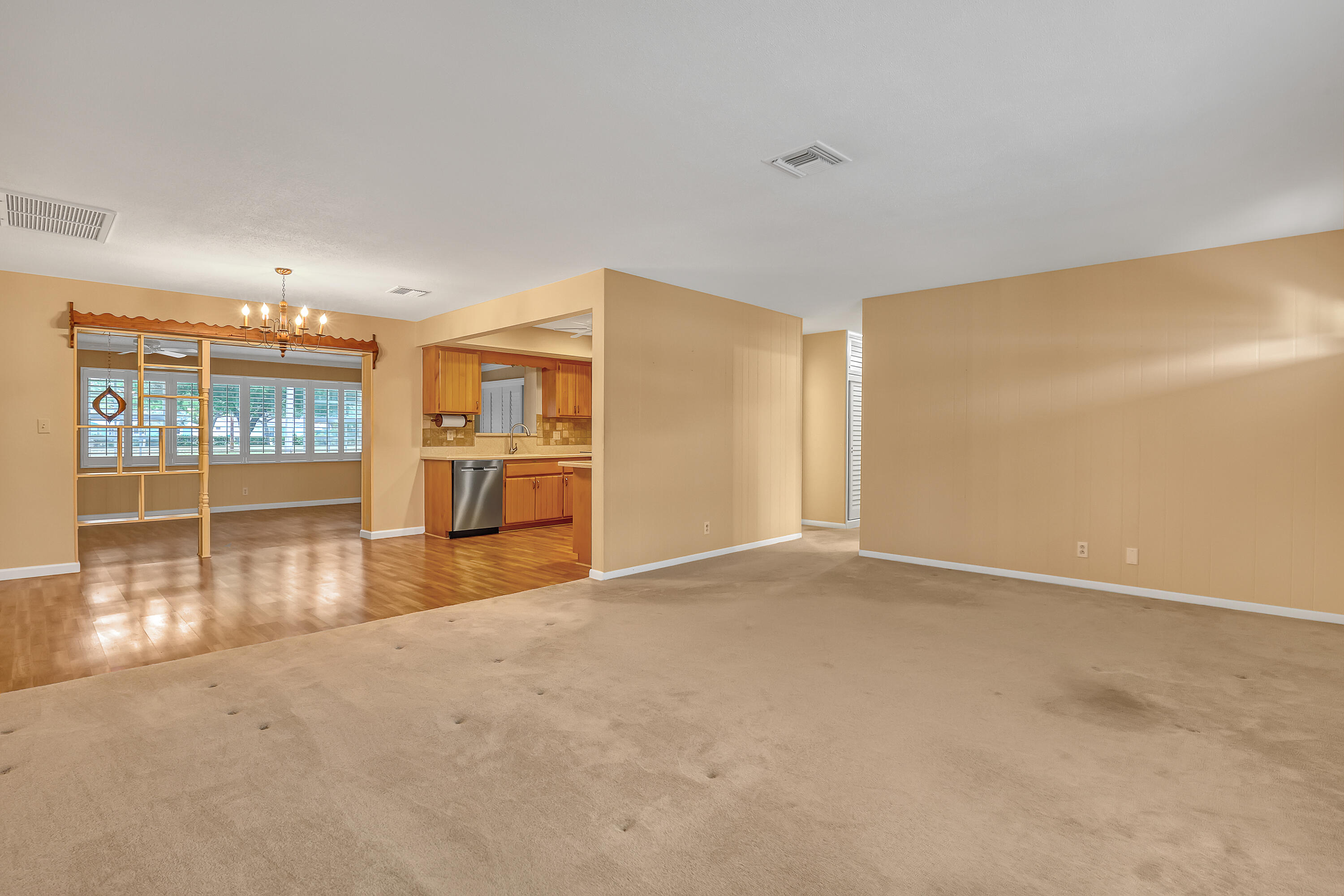 RIDGEWOOD HOMES - Residential