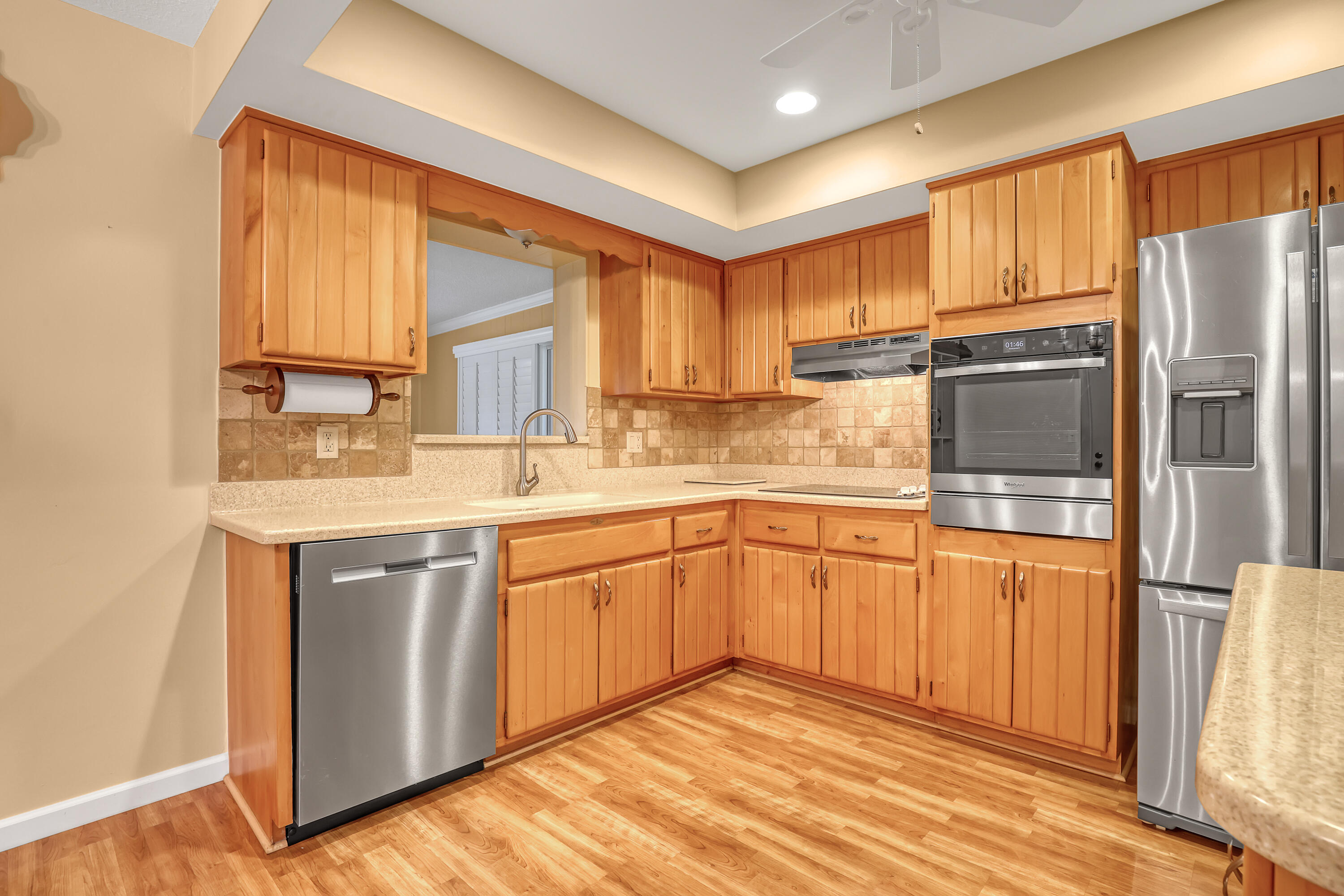 RIDGEWOOD HOMES - Residential