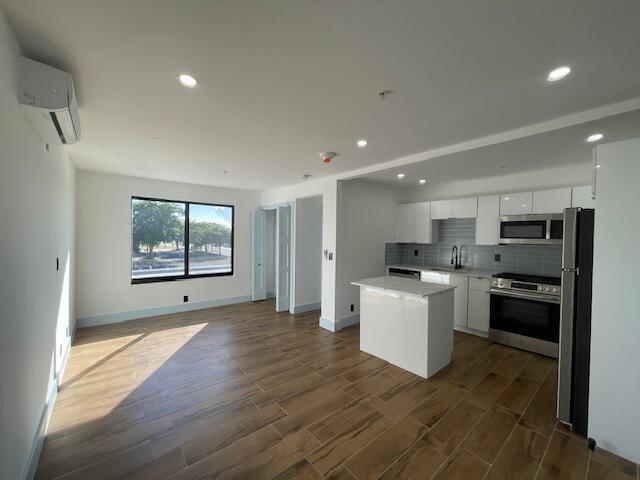 BETHESDA PARK - Commercial Sale