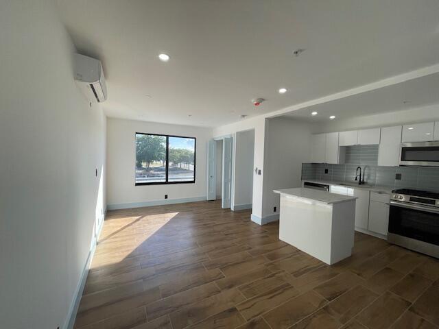 BETHESDA PARK - Commercial Sale