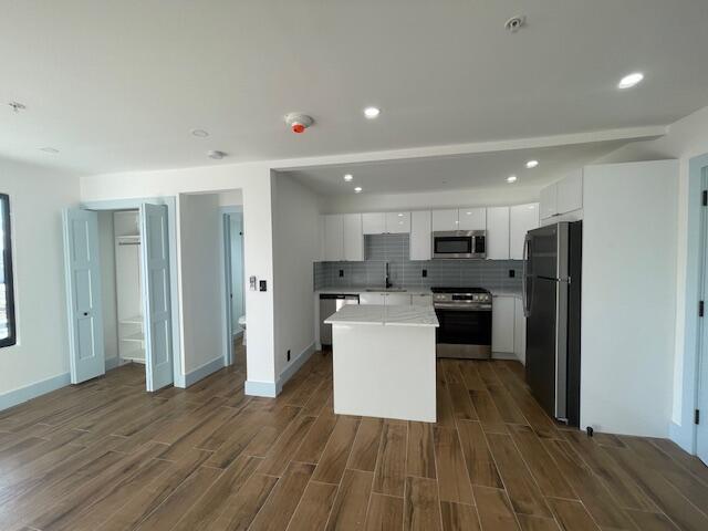 BETHESDA PARK - Commercial Sale