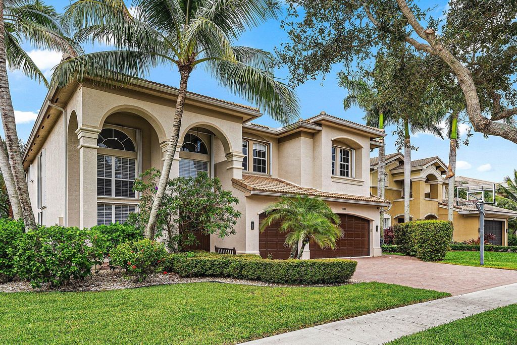 Photo of 11880 Foxbriar Lake Trail, Boynton Beach, FL 33473 (MLS # R11112050)