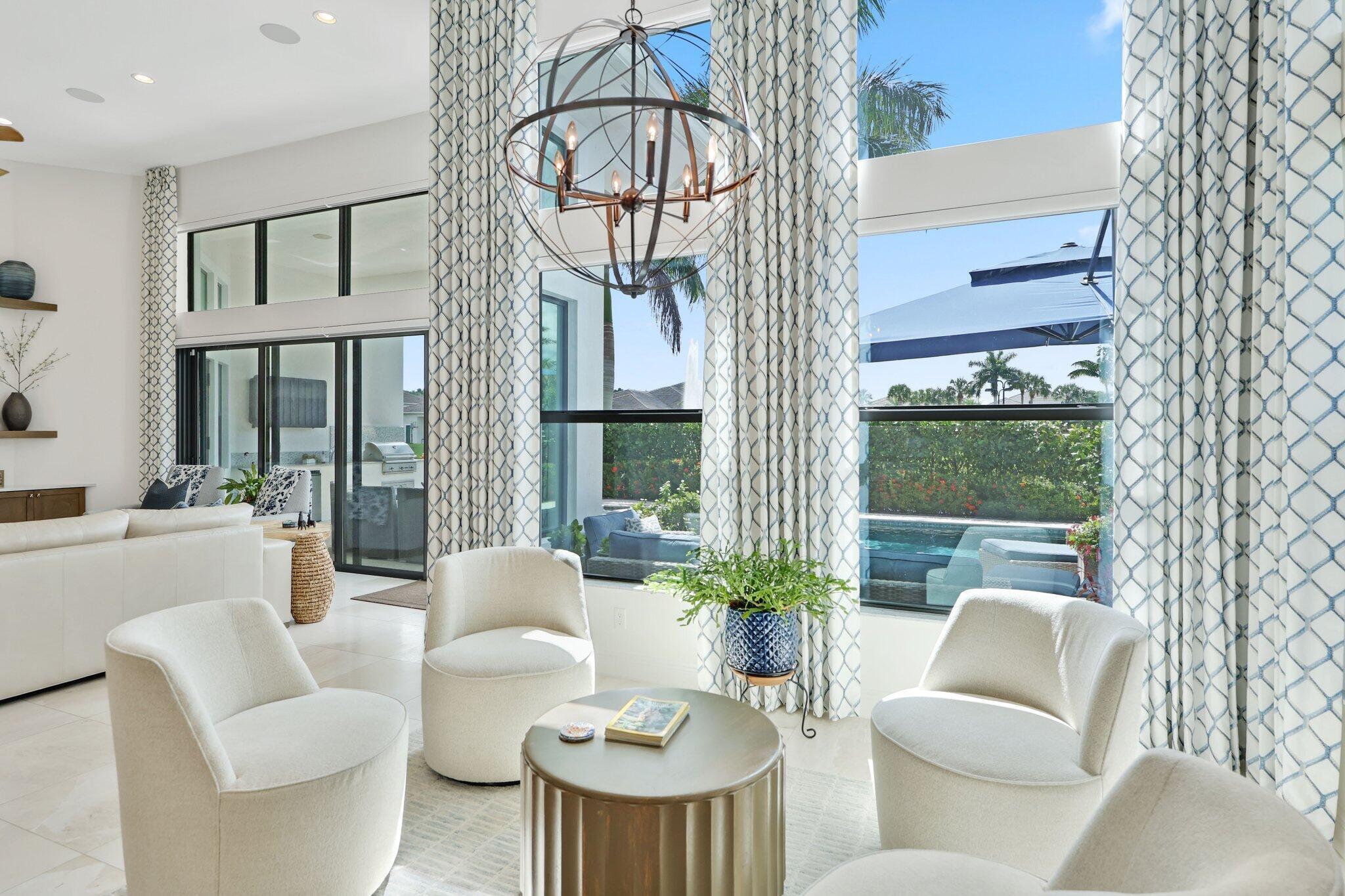 ROYAL PALM POLO - Residential