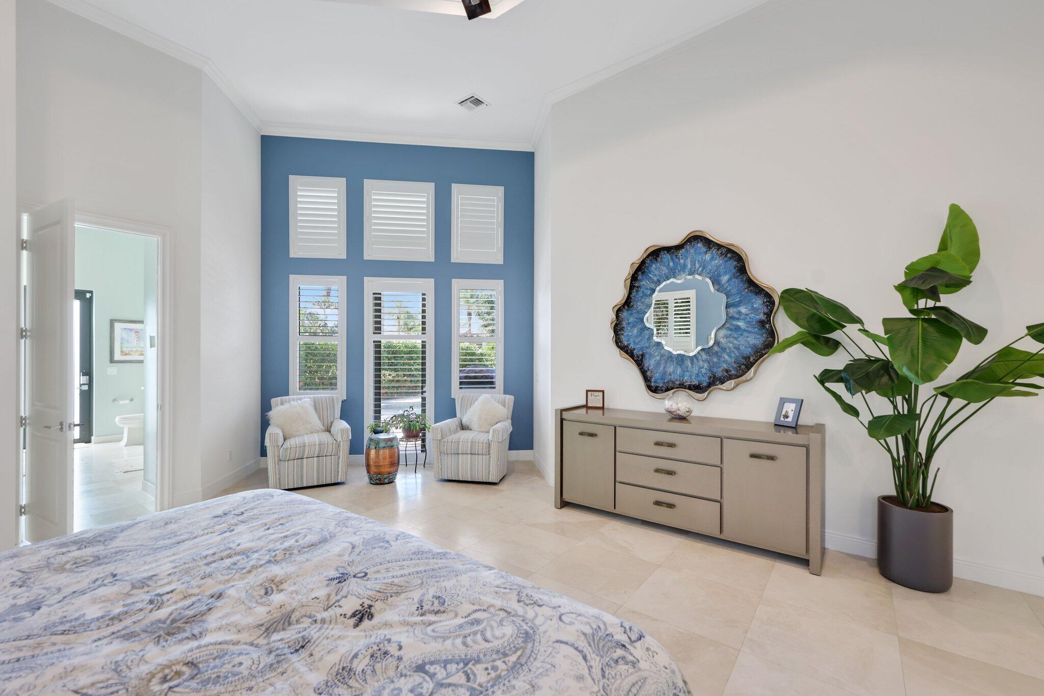 ROYAL PALM POLO - Residential