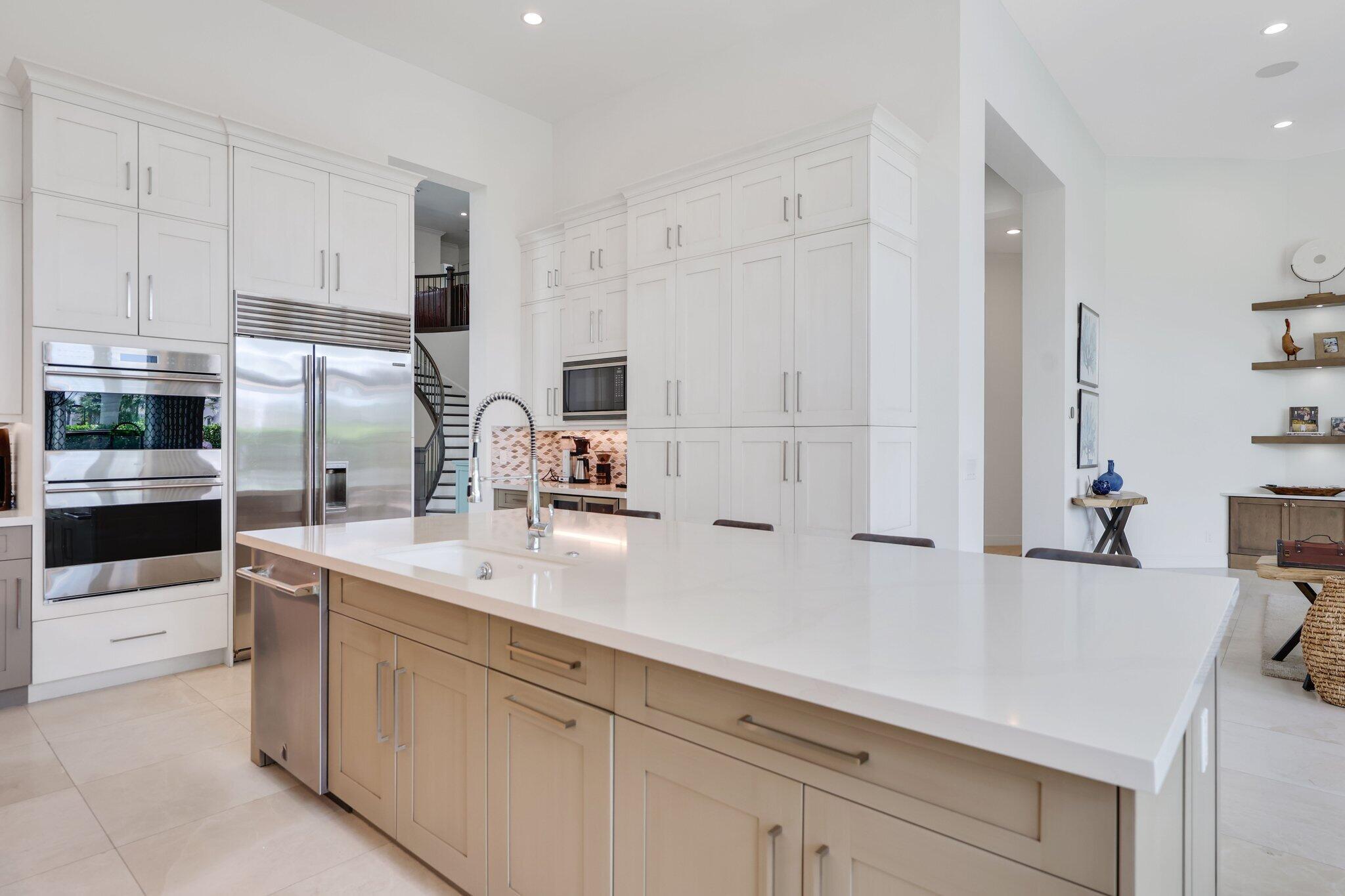 ROYAL PALM POLO - Residential