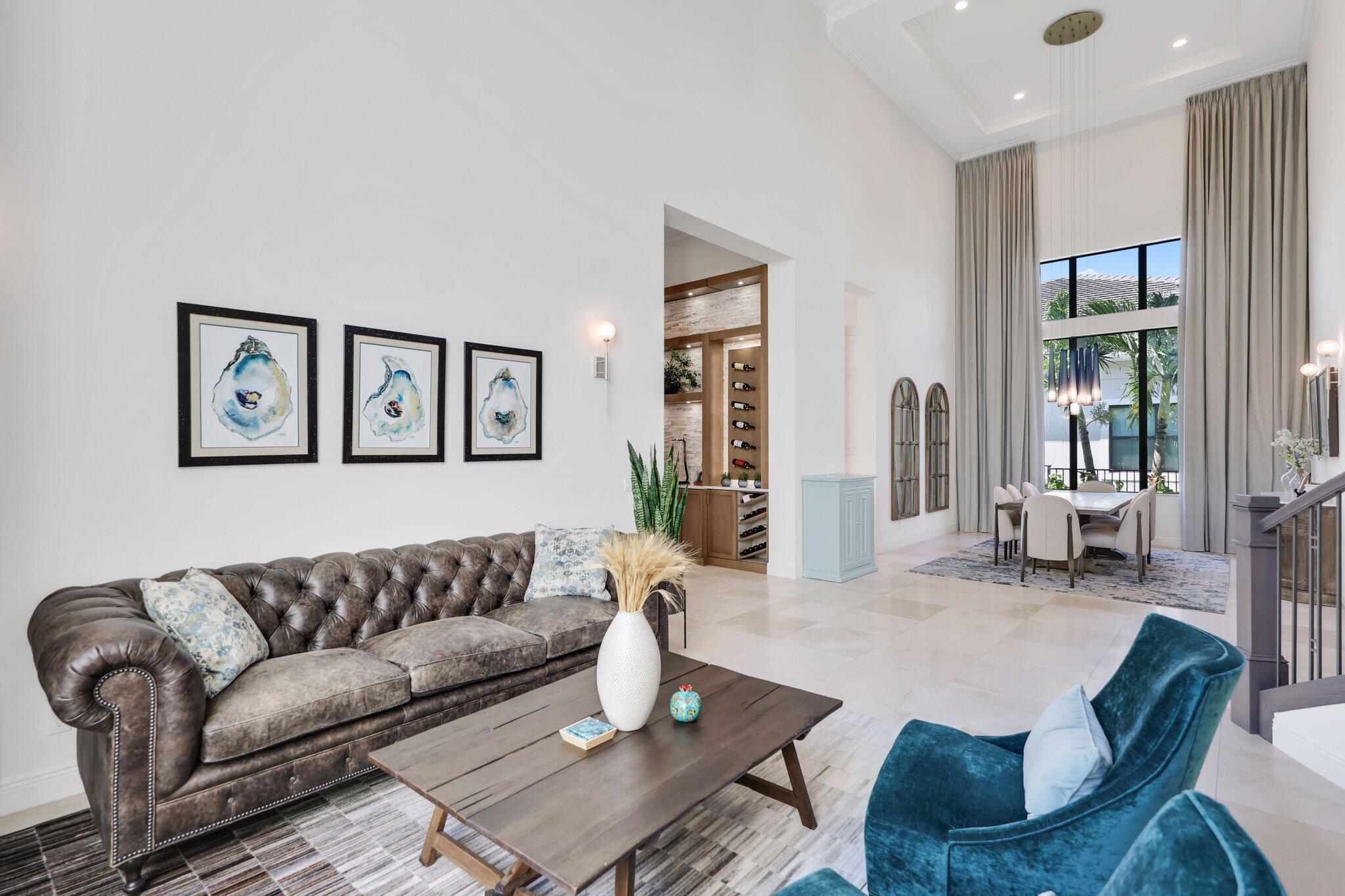 ROYAL PALM POLO - Residential