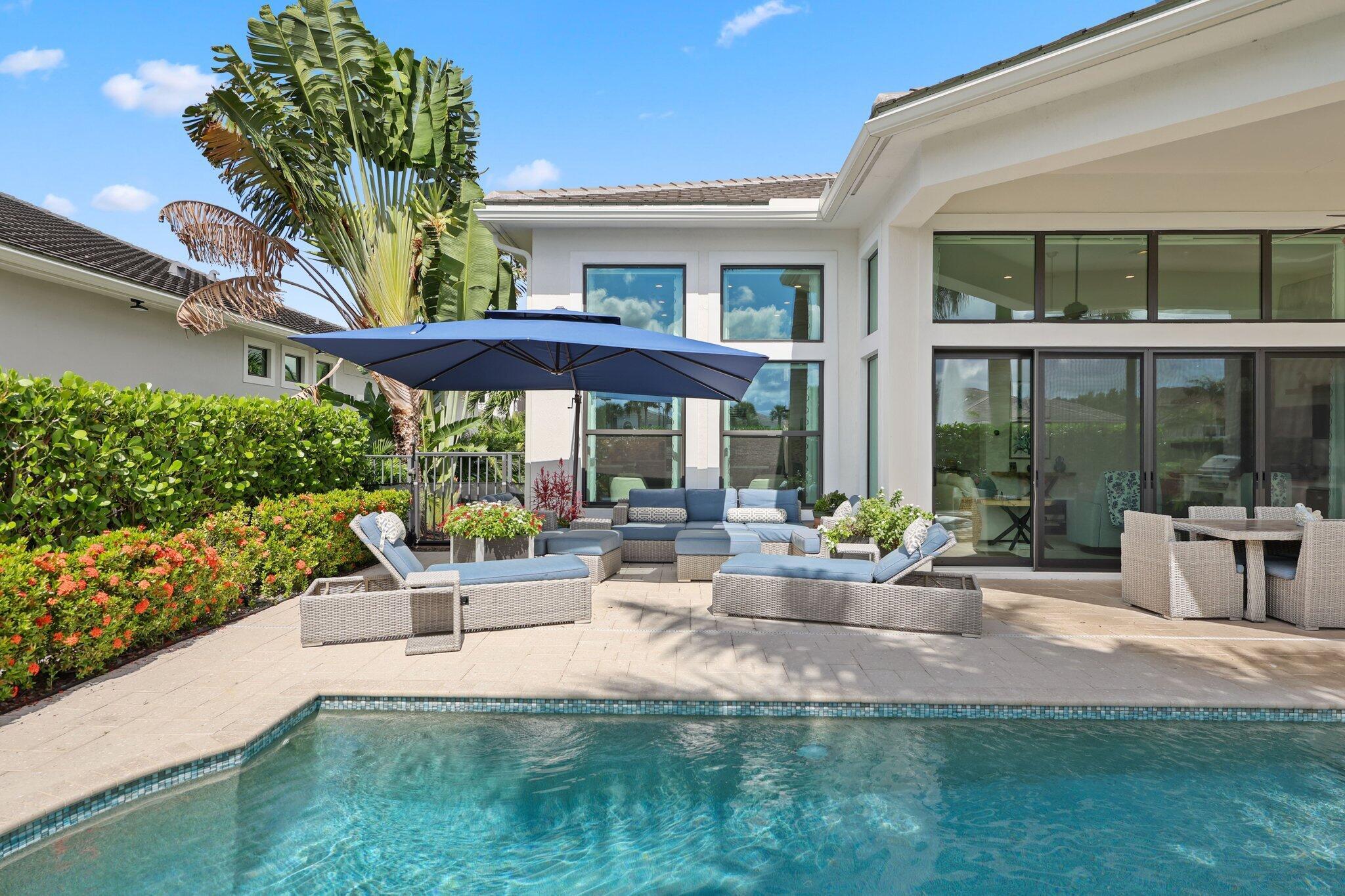 ROYAL PALM POLO - Residential