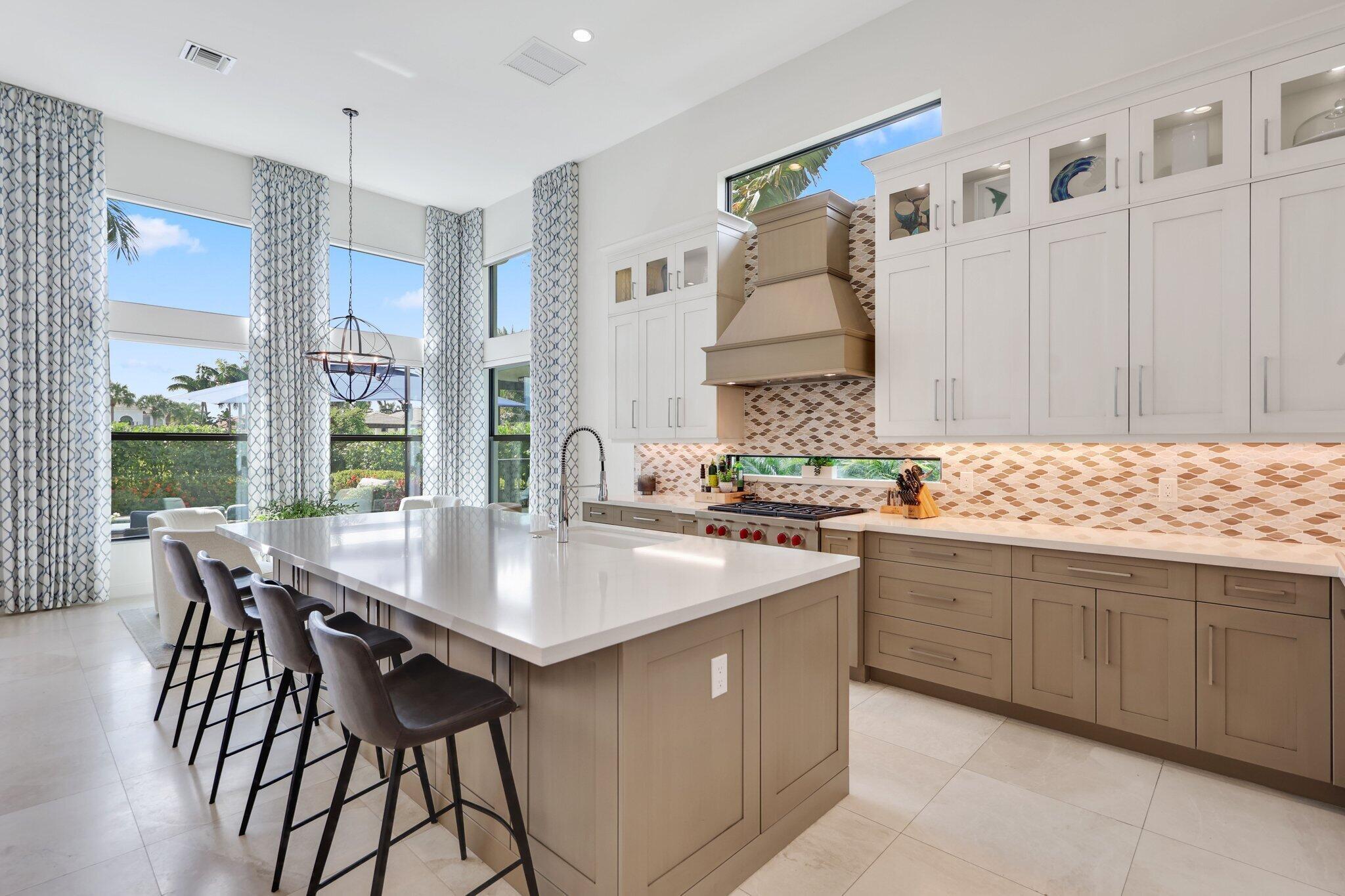ROYAL PALM POLO - Residential