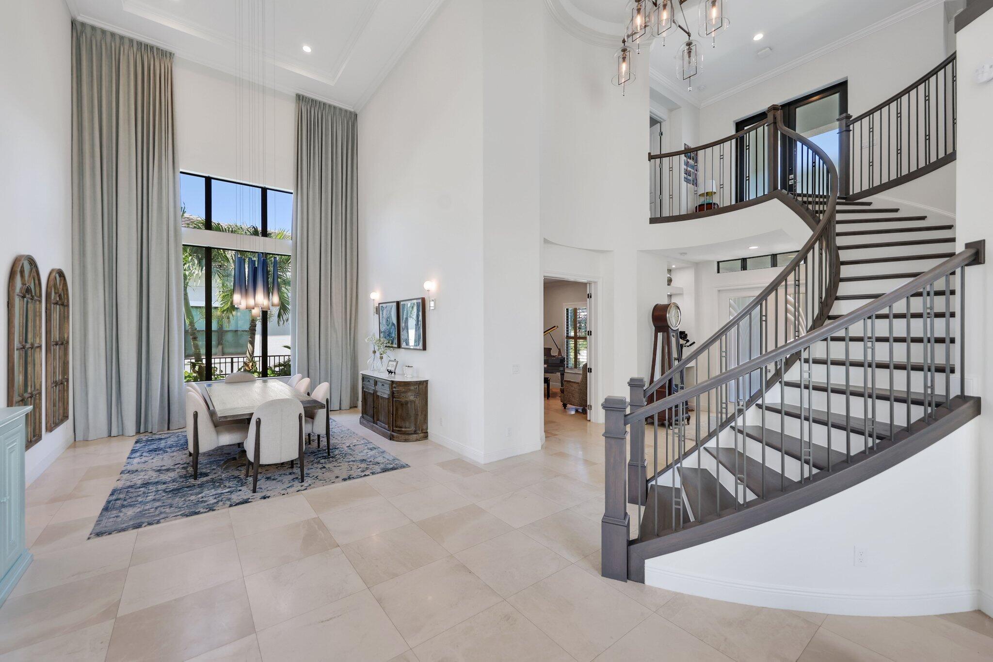 ROYAL PALM POLO - Residential