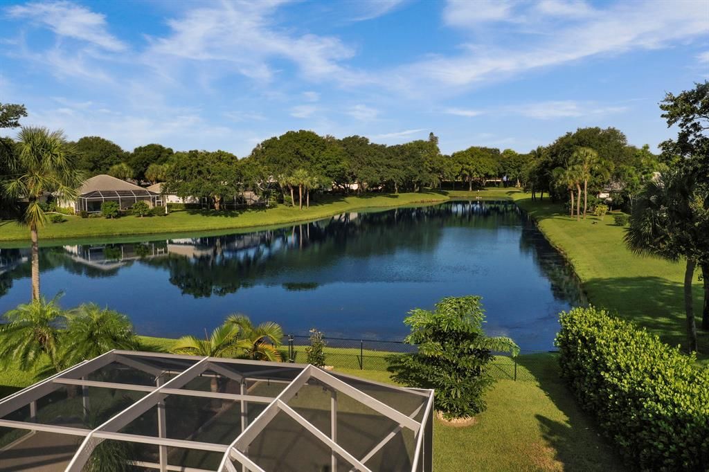 Photo of 1024 Bedford Avenue, Palm Beach Gardens, FL 33403 (MLS # R10699161)