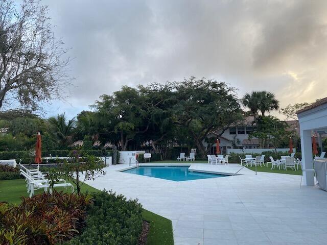 CEDAR CAY - Residential