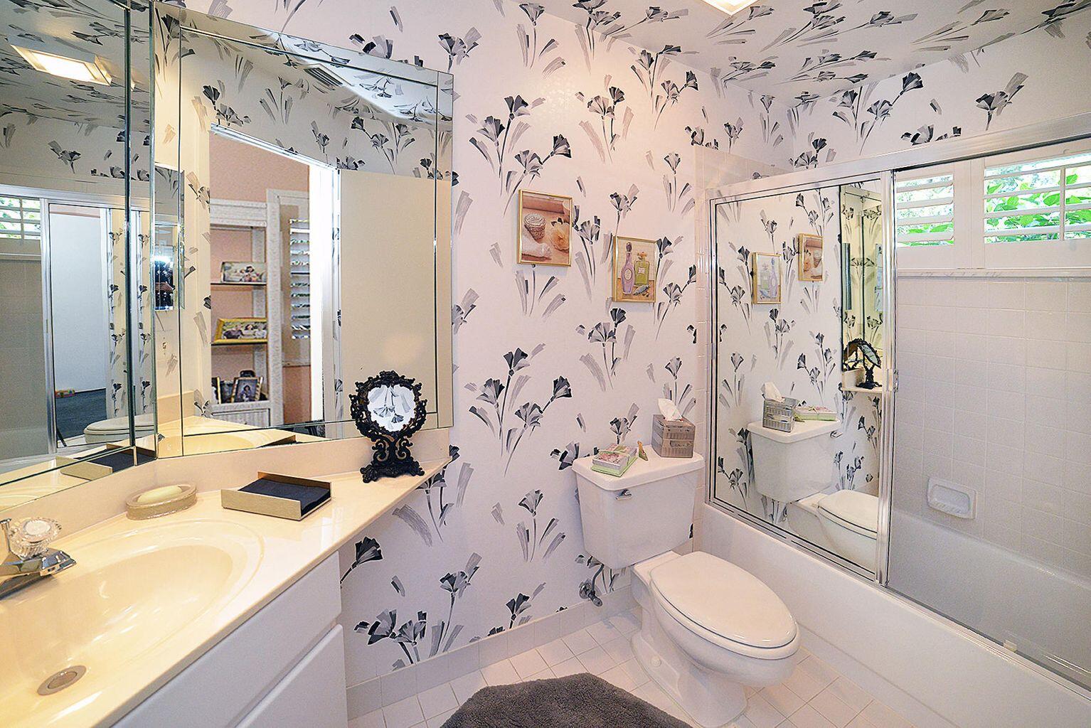 CEDAR CAY - Residential