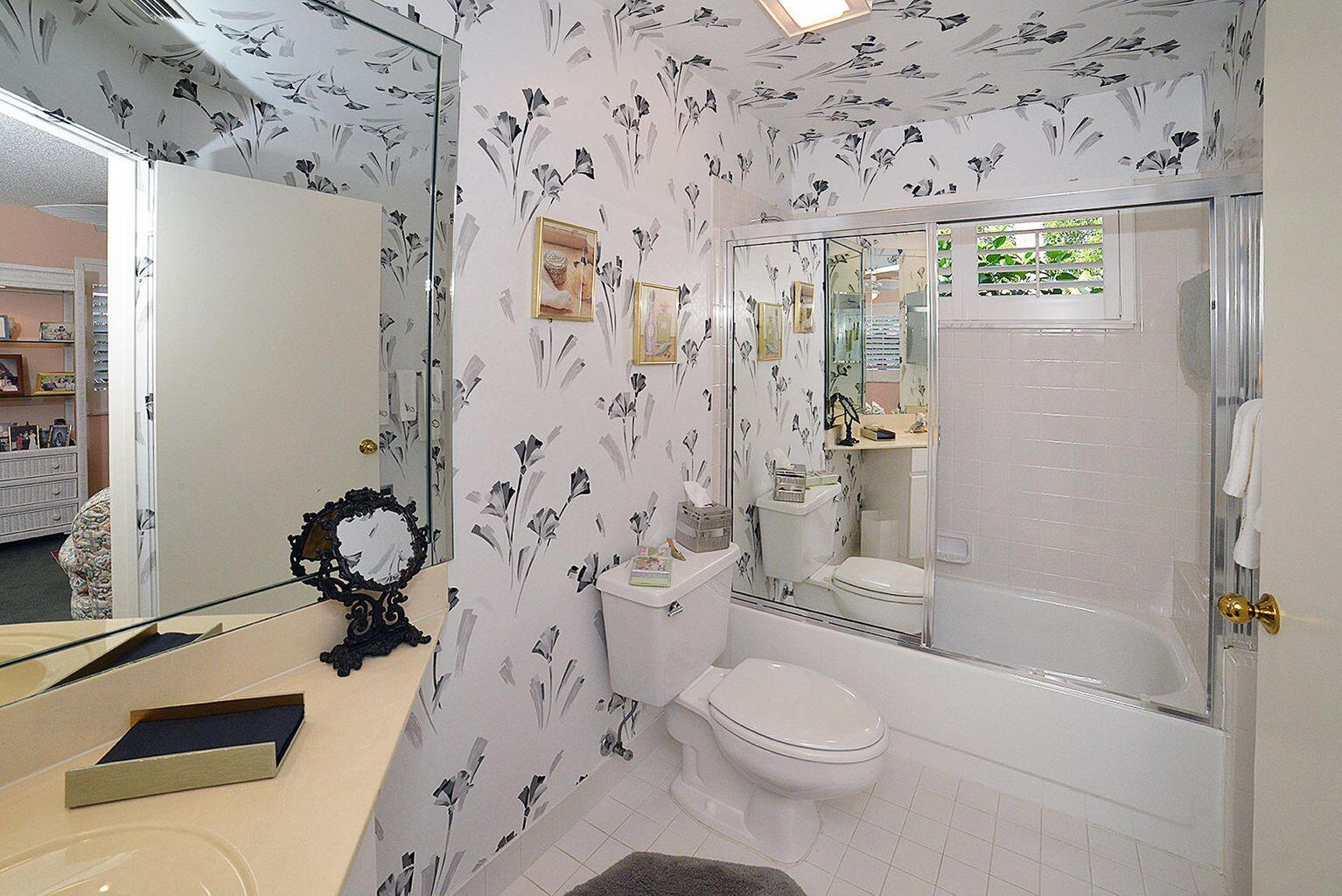 CEDAR CAY - Residential