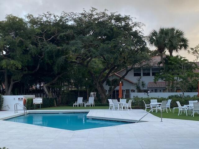 CEDAR CAY - Residential