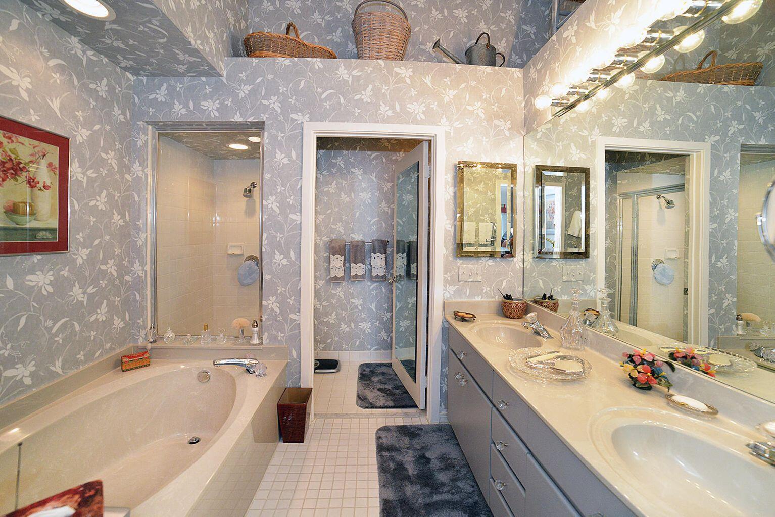 CEDAR CAY - Residential