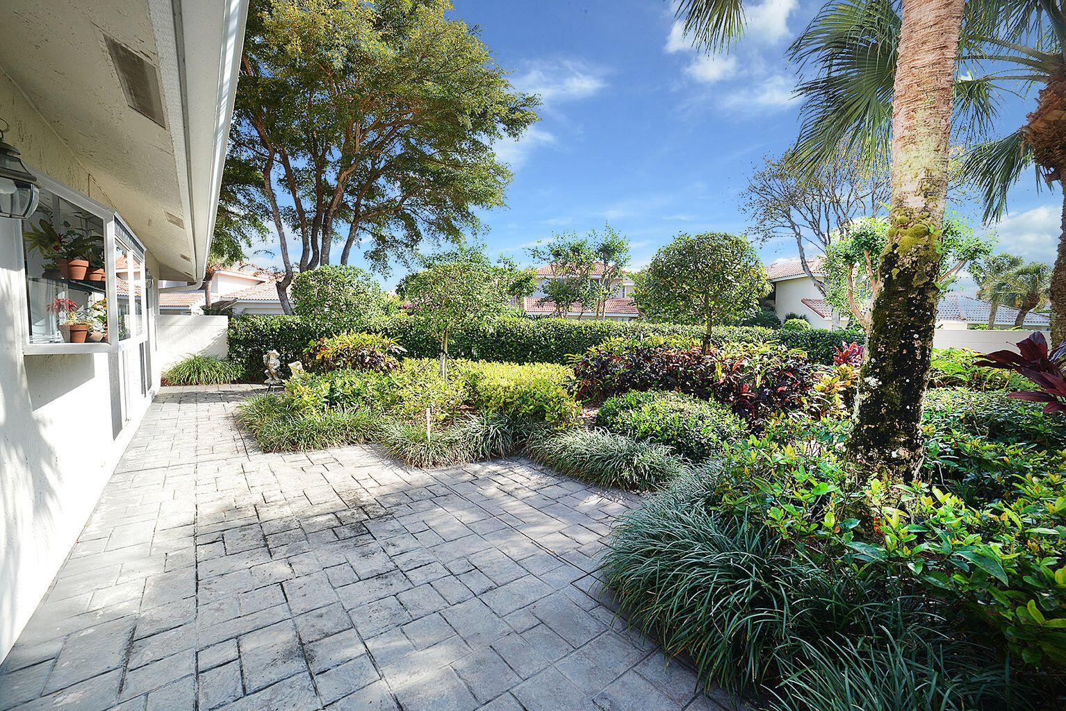 CEDAR CAY - Residential