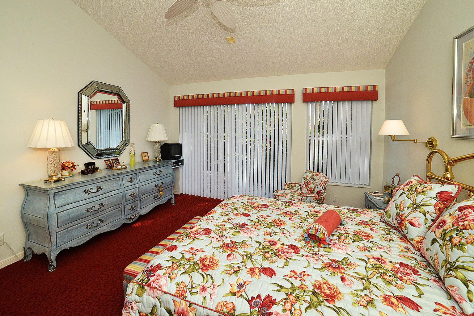 CEDAR CAY - Residential