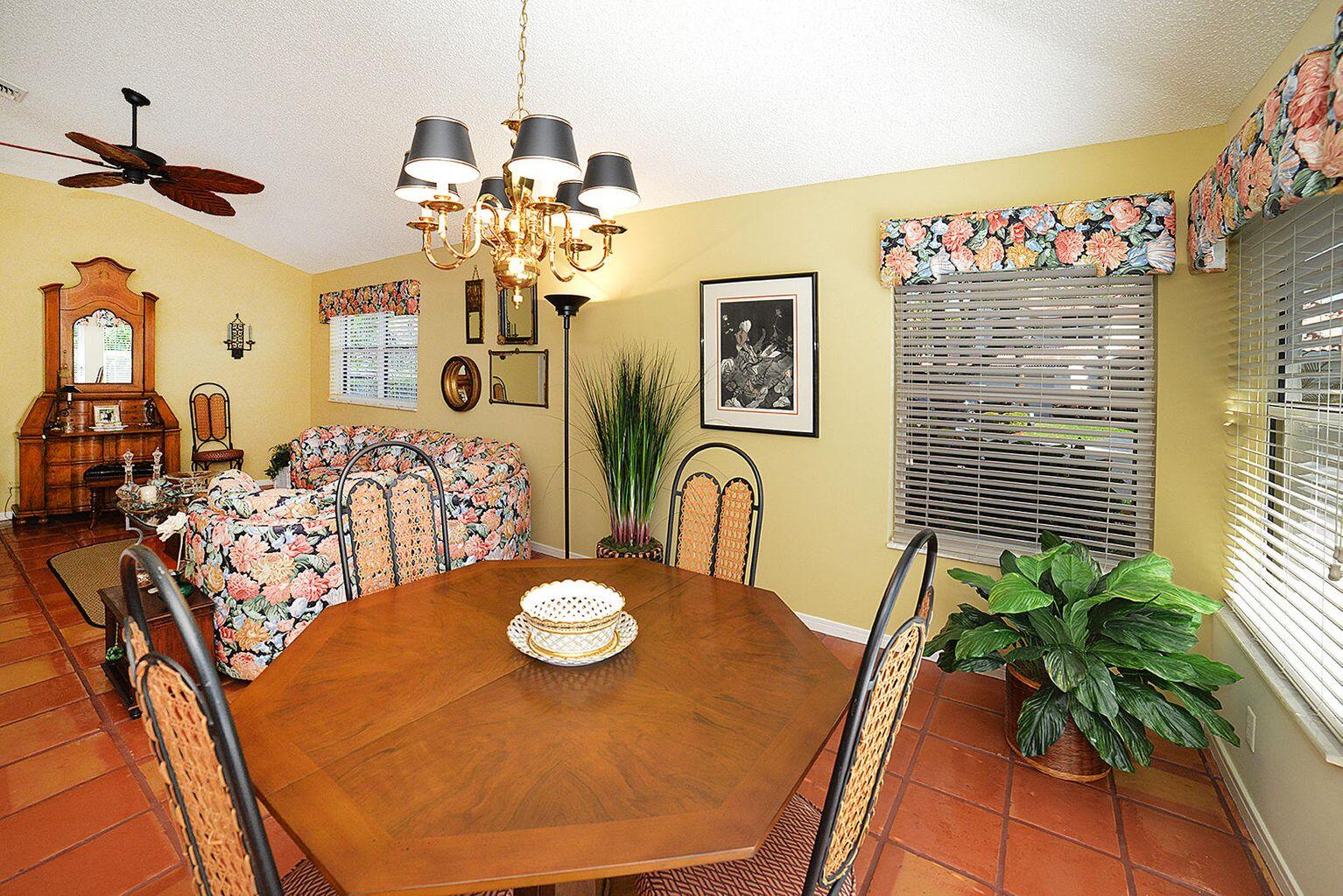 CEDAR CAY - Residential