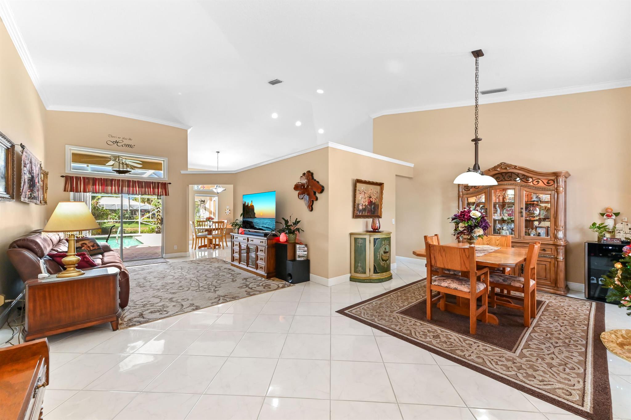 BOYNTON WATERS - Residential