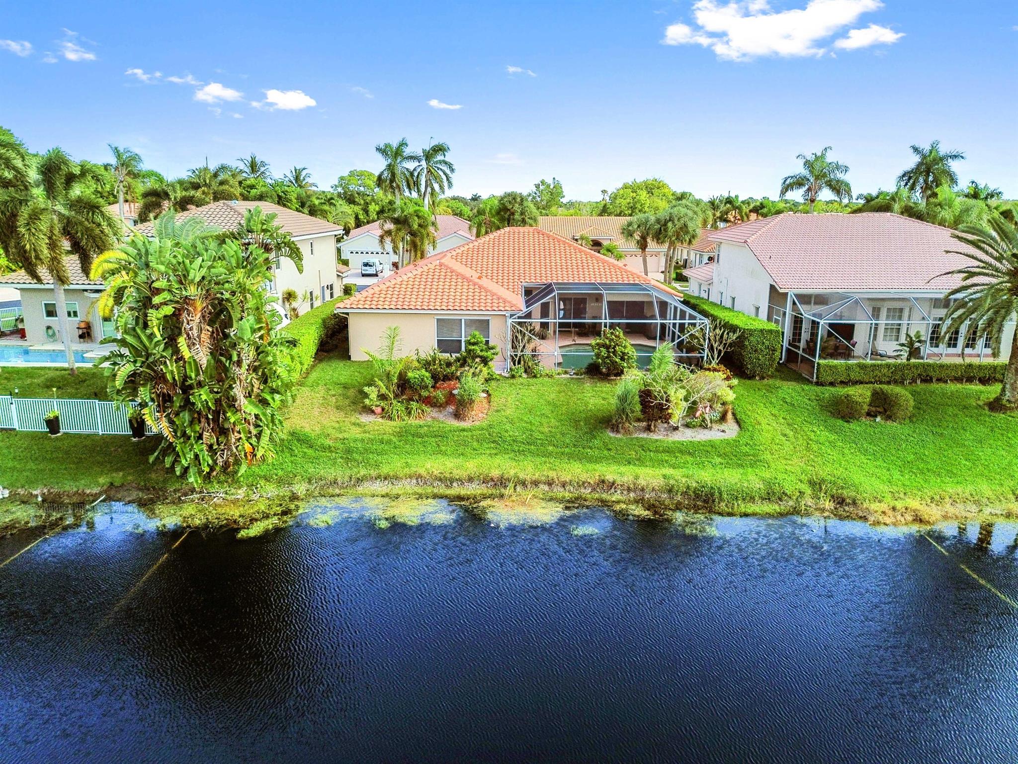 BOYNTON WATERS - Residential