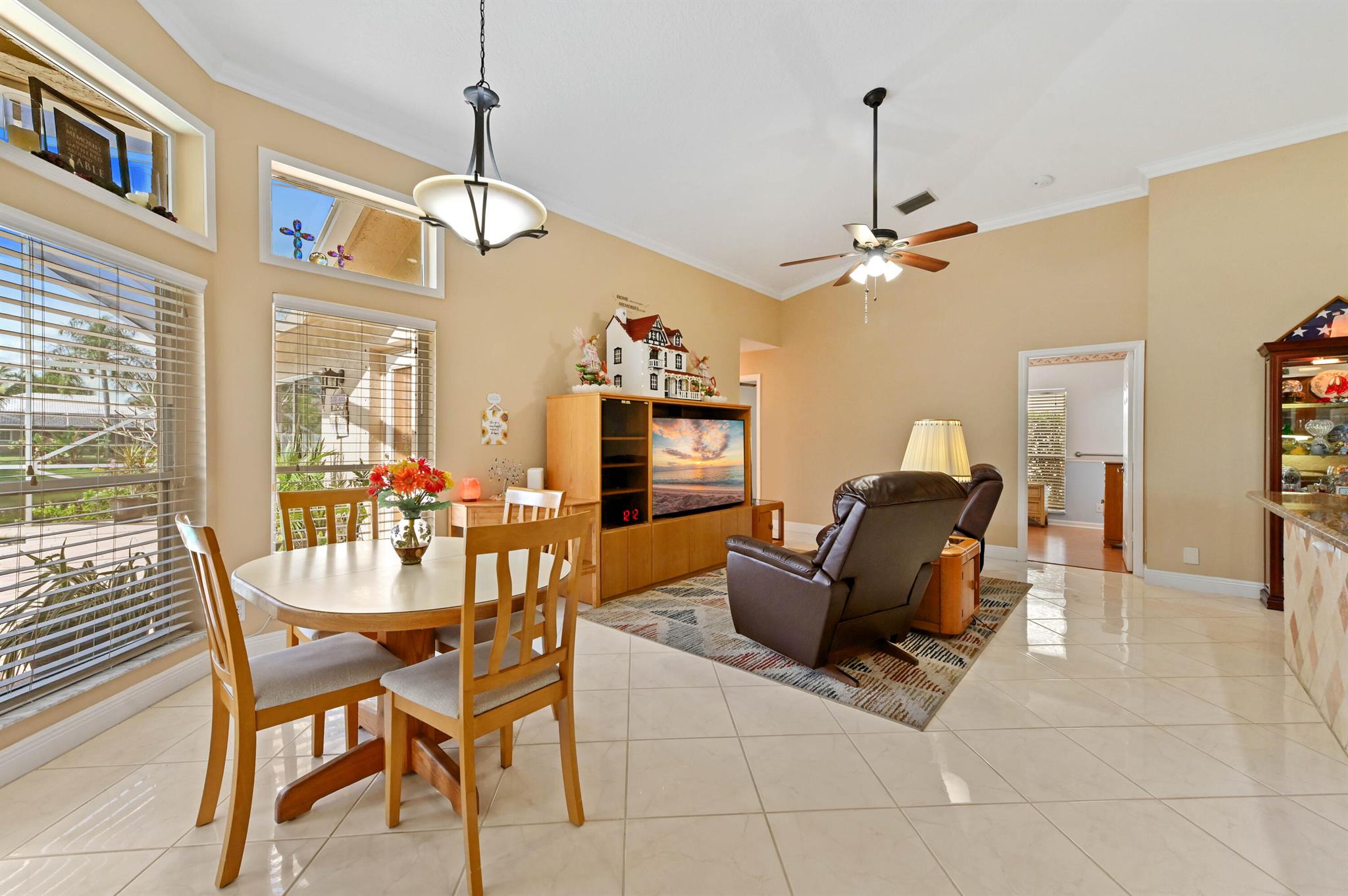 BOYNTON WATERS - Residential