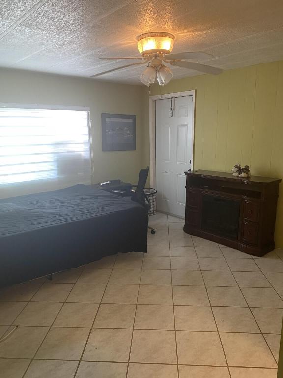 BREEZE HILL RESORT MOBILE HOME PARK - Residential