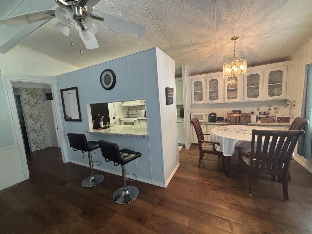 BREEZE HILL RESORT MOBILE HOME PARK - Residential