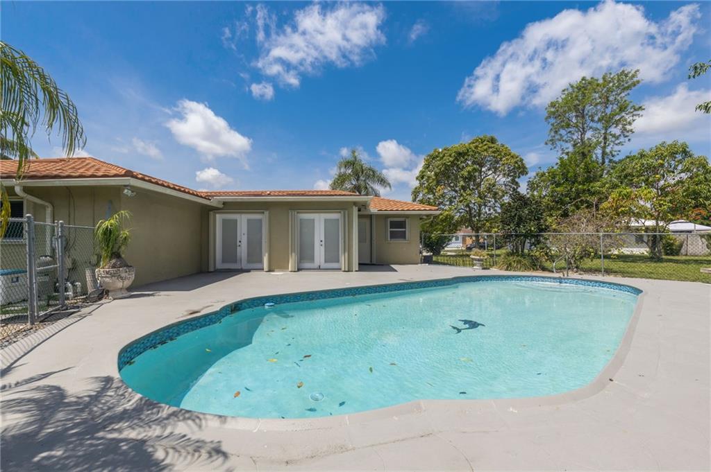 Palmetto Pines - Residential Lease