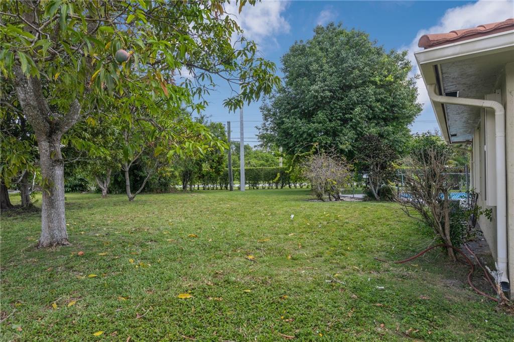 Palmetto Pines - Residential Lease