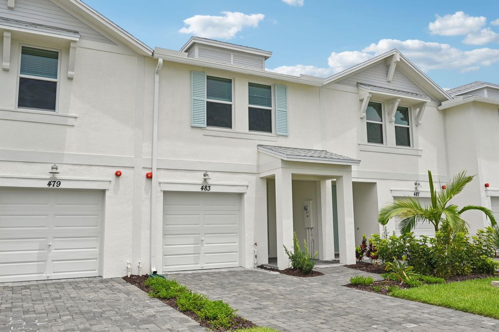 Photo of 483 Salisbury Circle, Fort Pierce, FL 34982 (MLS # R11102470)
