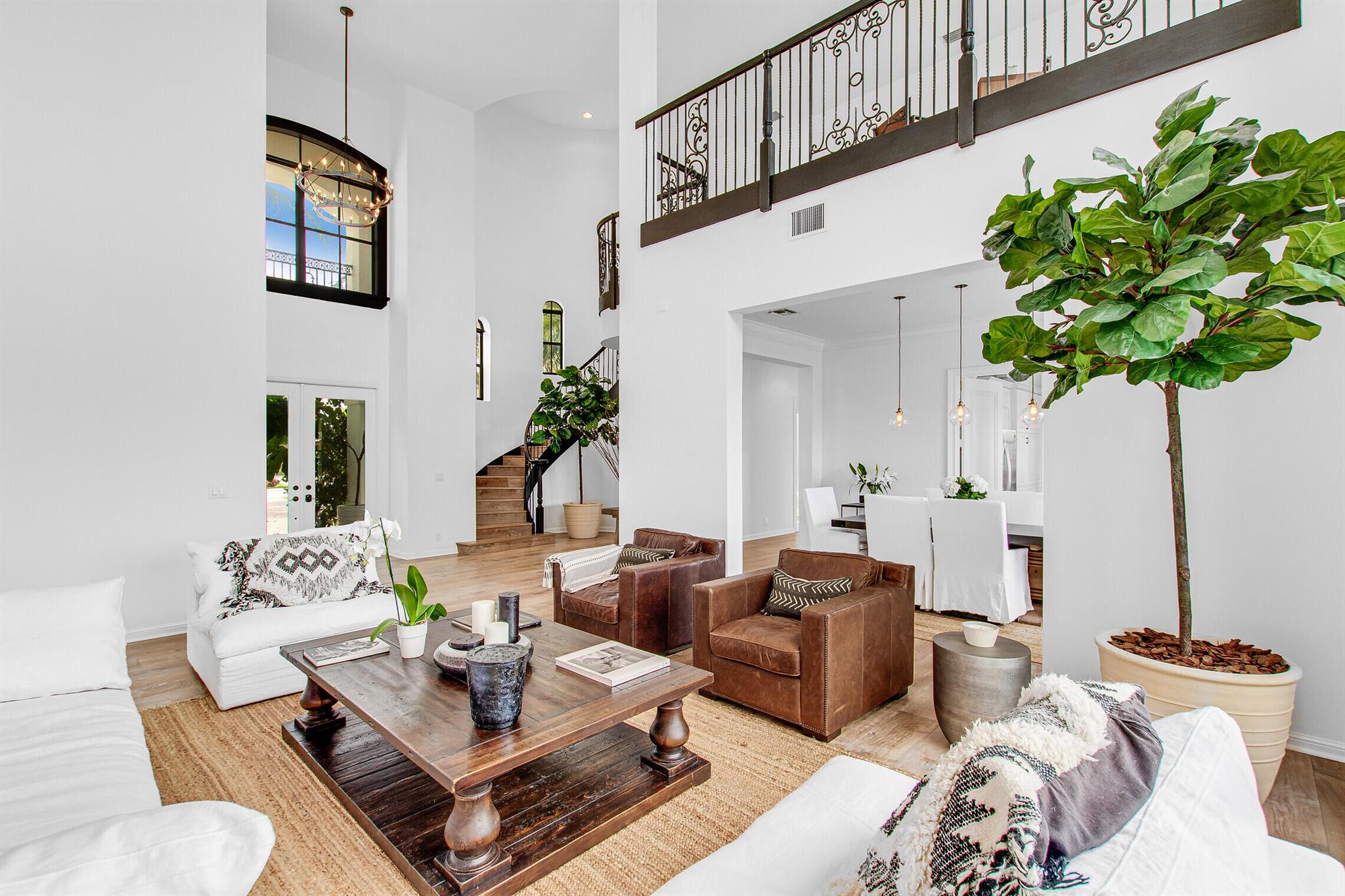 ISLES AT WELLINGTON 4 - Residential Lease