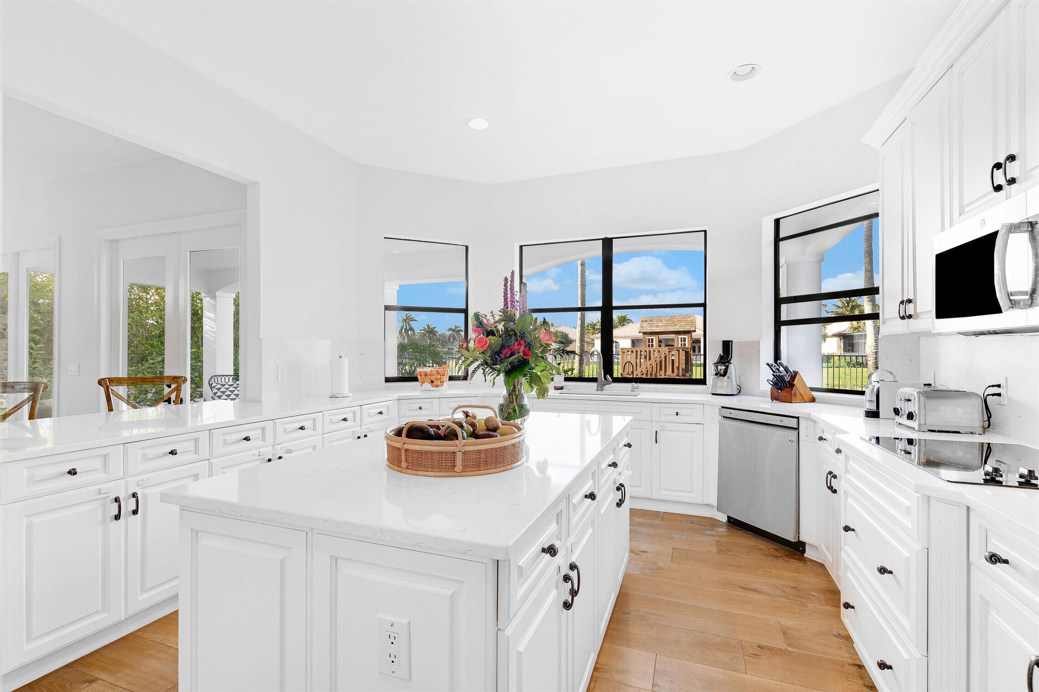 ISLES AT WELLINGTON 4 - Residential Lease