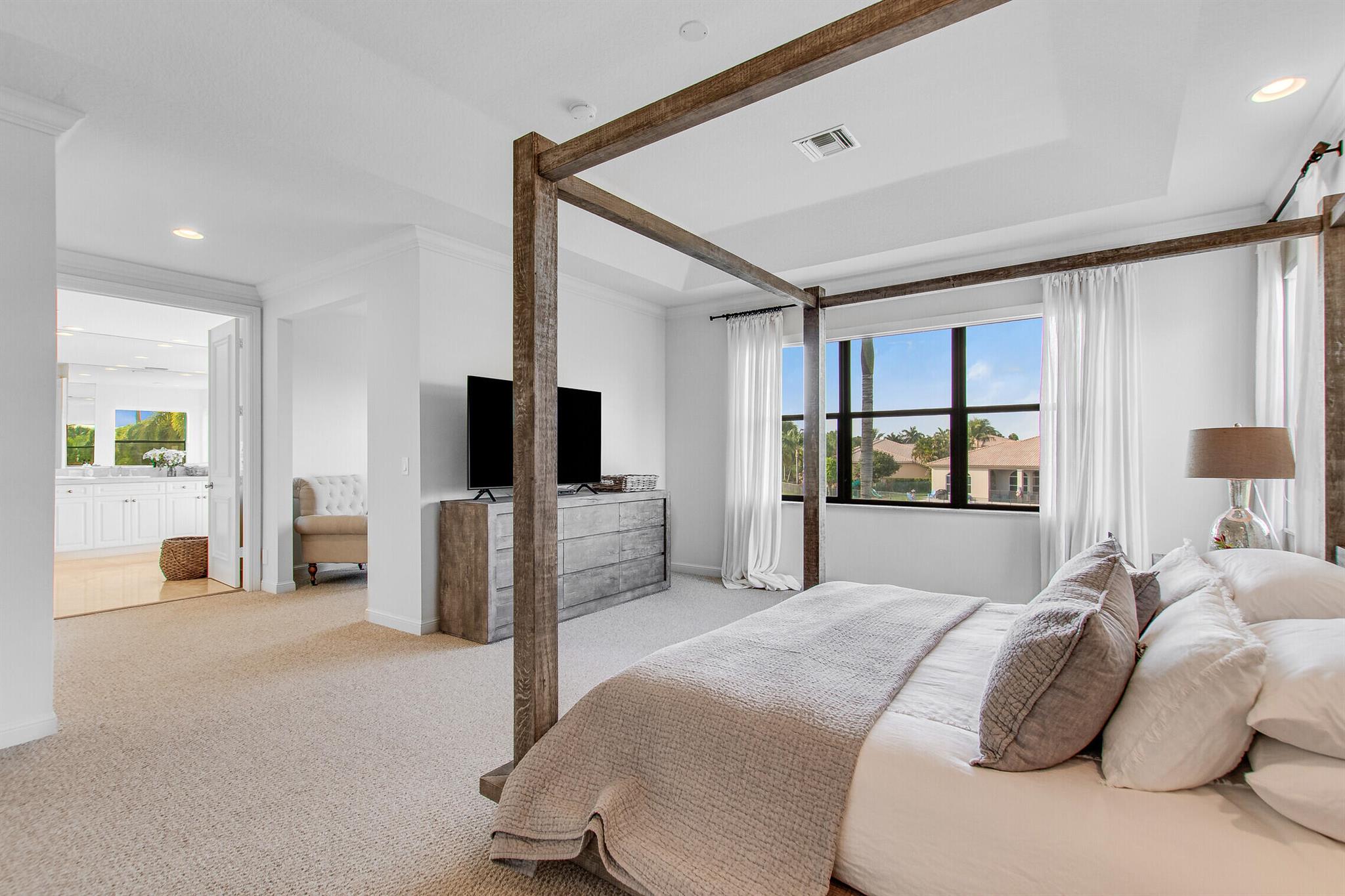 ISLES AT WELLINGTON 4 - Residential Lease